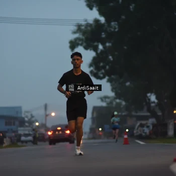 Runner Photo 8841031