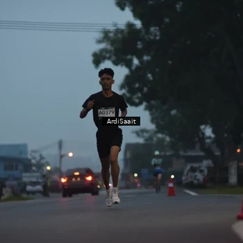 Runner Photo 8841040