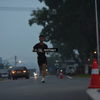 Runner Photo 8841049