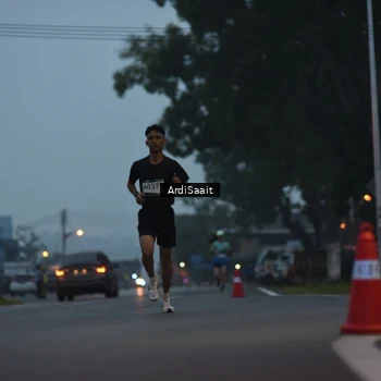 Runner Photo 8841051