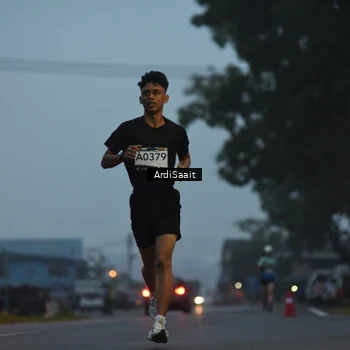 Runner Photo 8841053