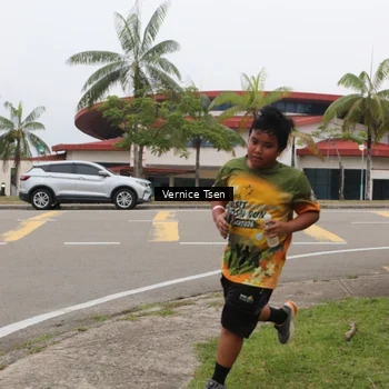 Runner Photo 8841203