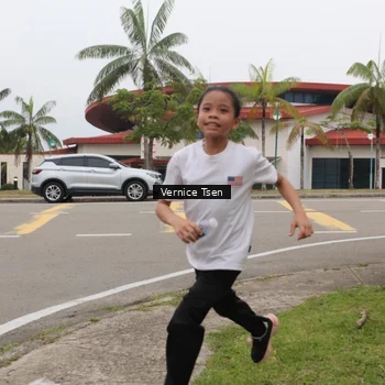 Runner Photo 8841260