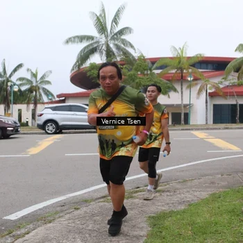 Runner Photo 8841279
