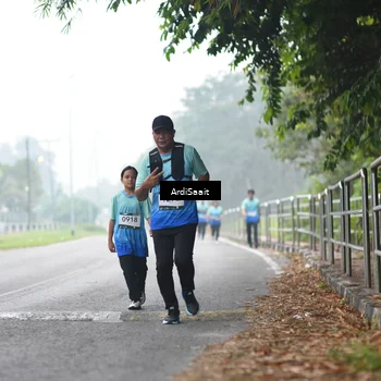Runner Photo 8841378