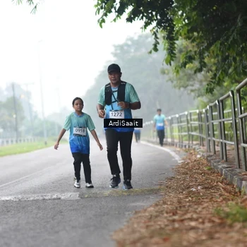 Runner Photo 8841413