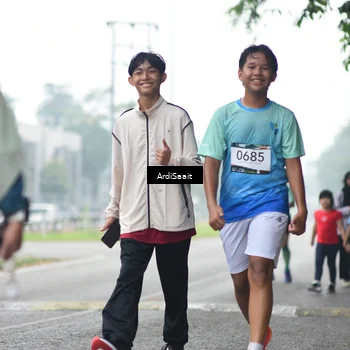 Runner Photo 8841654