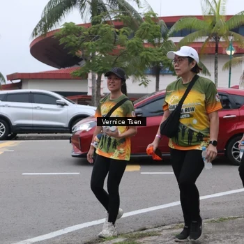 Runner Photo 8841754