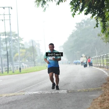 Runner Photo 8841879
