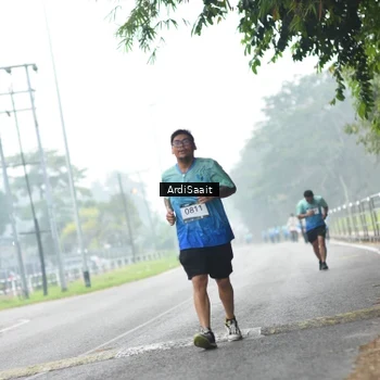 Runner Photo 8841894