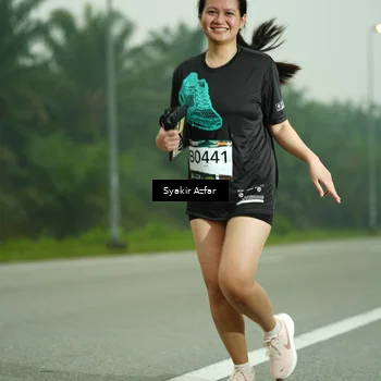Runner Photo 8842019