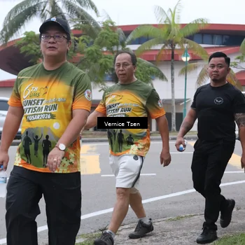 Runner Photo 8842021