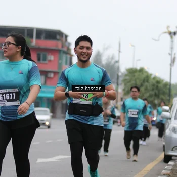 Runner Photo 8842071