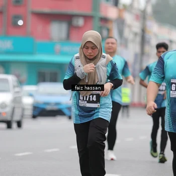 Runner Photo 8842074