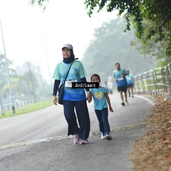 Runner Photo 8842080
