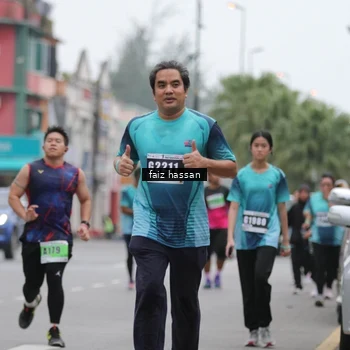 Runner Photo 8842088