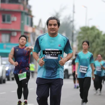 Runner Photo 8842106
