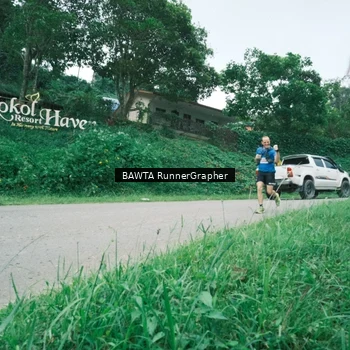 Runner Photo 8842121