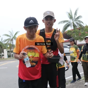 Runner Photo 8842145