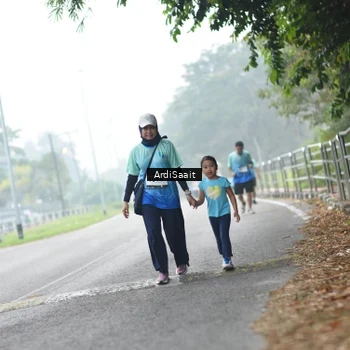 Runner Photo 8842152