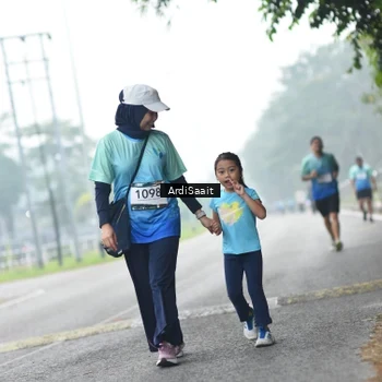 Runner Photo 8842153