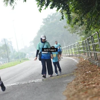 Runner Photo 8842164