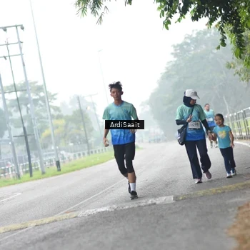 Runner Photo 8842192