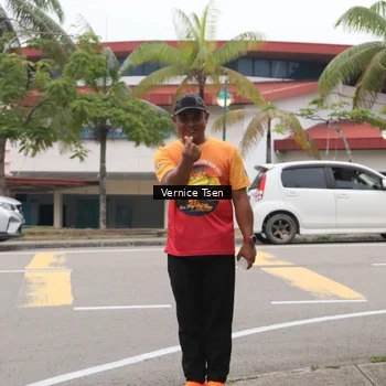 Runner Photo 8842195