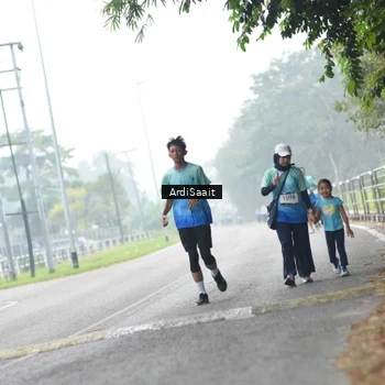 Runner Photo 8842198