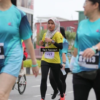 Runner Photo 8842231