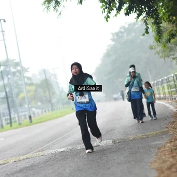 Runner Photo 8842250