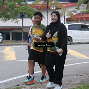 Runner Photo 8842259