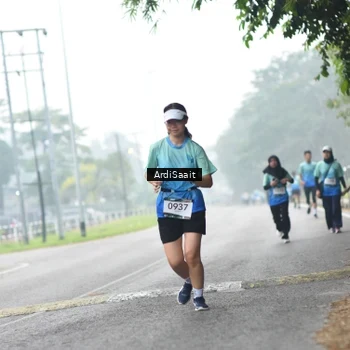 Runner Photo 8842333