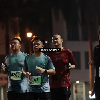 Runner Photo 8842373