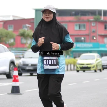 Runner Photo 8842375