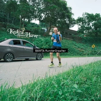 Runner Photo 8842398