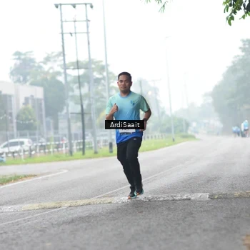 Runner Photo 8842458