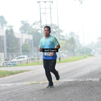 Runner Photo 8842461