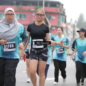 Runner Photo 8842473