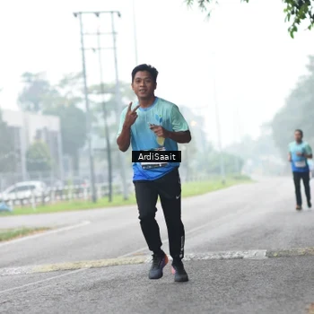 Runner Photo 8842500