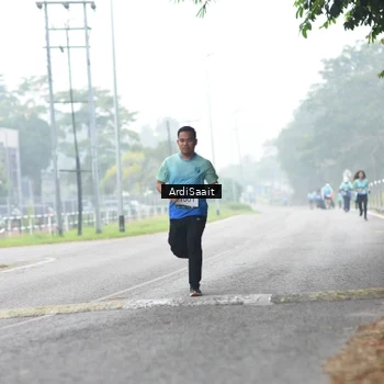 Runner Photo 8842501