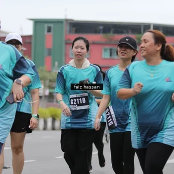 Runner Photo 8842510