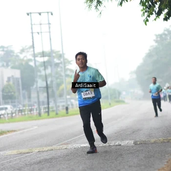 Runner Photo 8842515