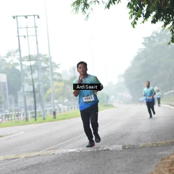 Runner Photo 8842522