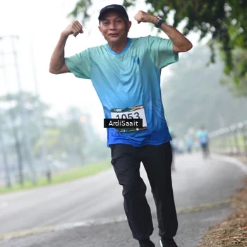 Runner Photo 8842524