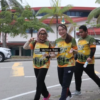 Runner Photo 8842533