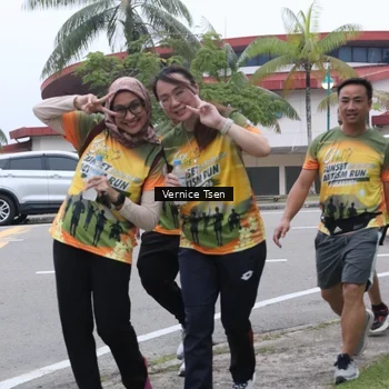 Runner Photo 8842555