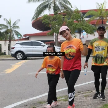 Runner Photo 8842563