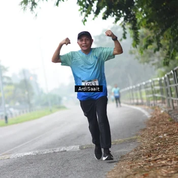 Runner Photo 8842564