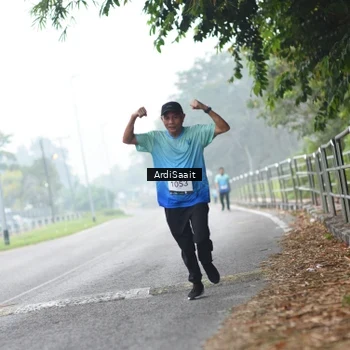 Runner Photo 8842590